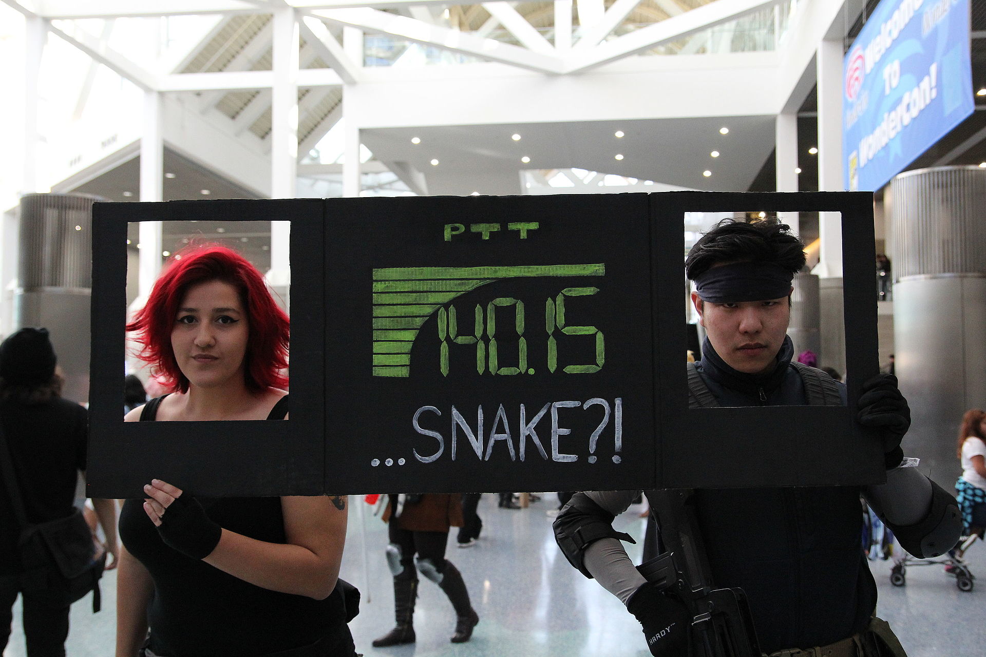 Cosplay de Metal Gear Solid com Solid Snake